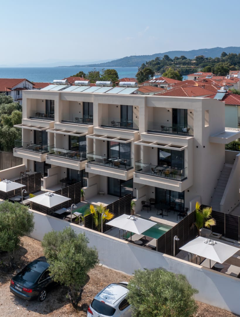 Tiara Holidays - Vista Luxury Suites 1